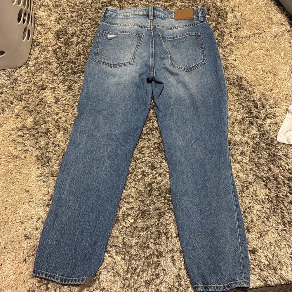 Aeropostale - Picture 2 of 3